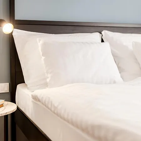Youngmann House 4*