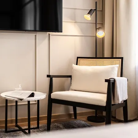 Hotel Youngmann House 4*