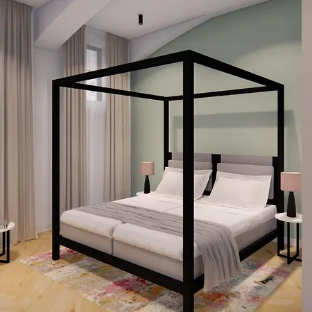 Youngmann House 4*